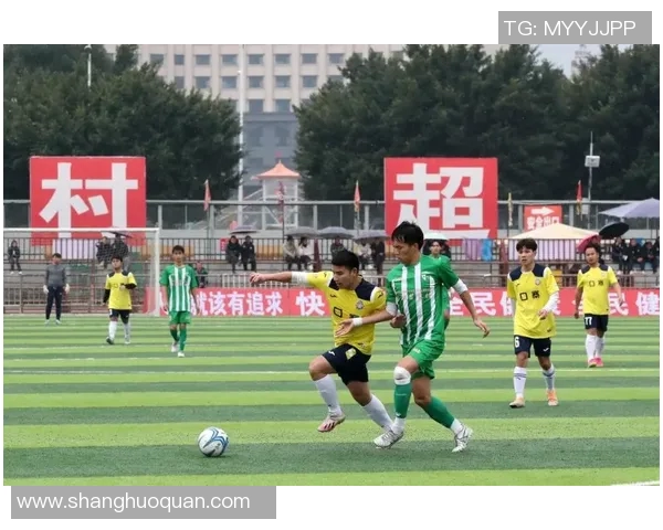 黄军独家解析足球技巧与战术分享助你提升球场表现